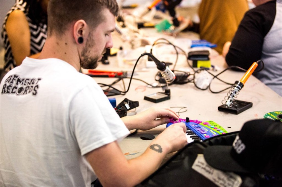 PixelSounds2016_Cac_ChrisFrape_HiRes-6614-e1487205732661-1024x680.jpg