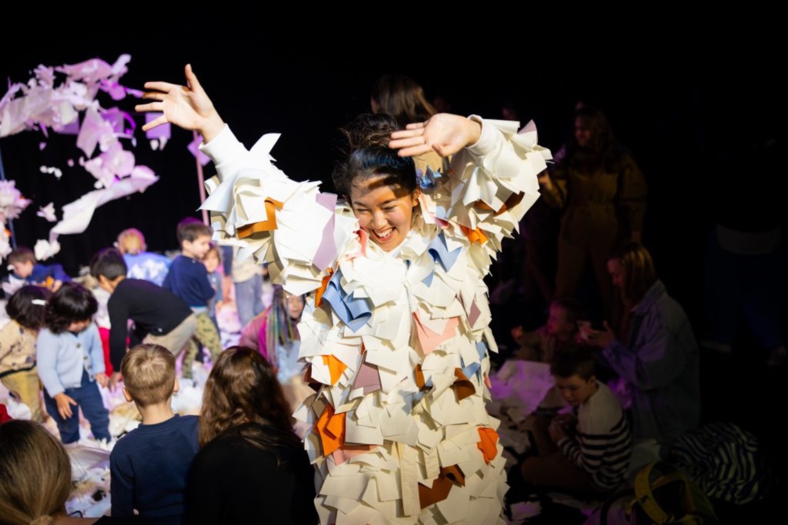 Club-Origami_Sydney-Dance-Company_credit_Daniel-Boud_047-1024x683.jpg